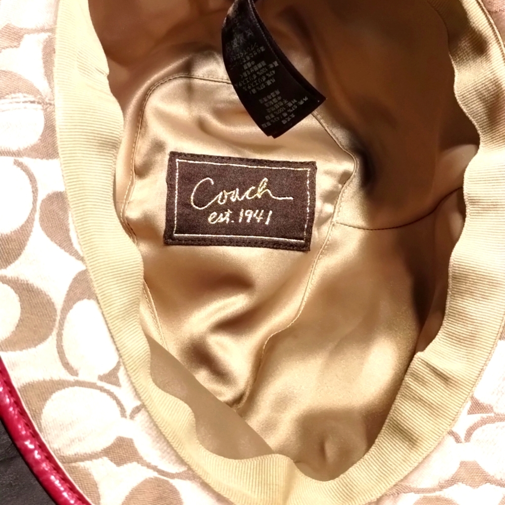 Coach Hat, Vintage RN# 132154 - Picture 3 of 9